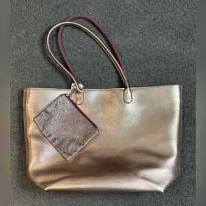 Bath & Body Works VIP Rose Gold Metallic Tote Bag & Glitter Pouch Included New